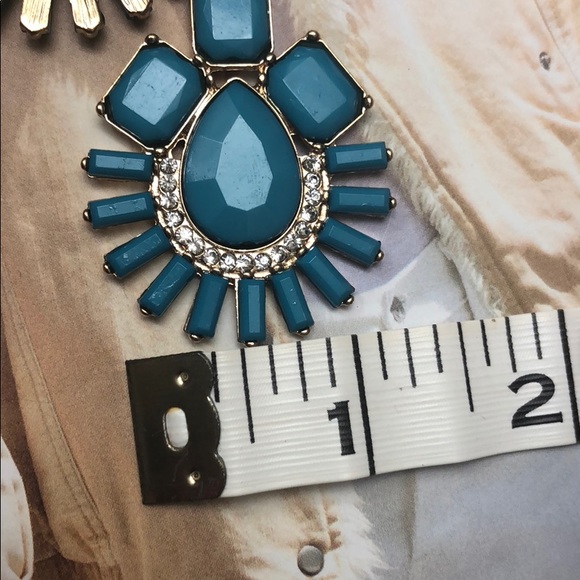 Blue Dangling Earrings - Picture 4 of 4